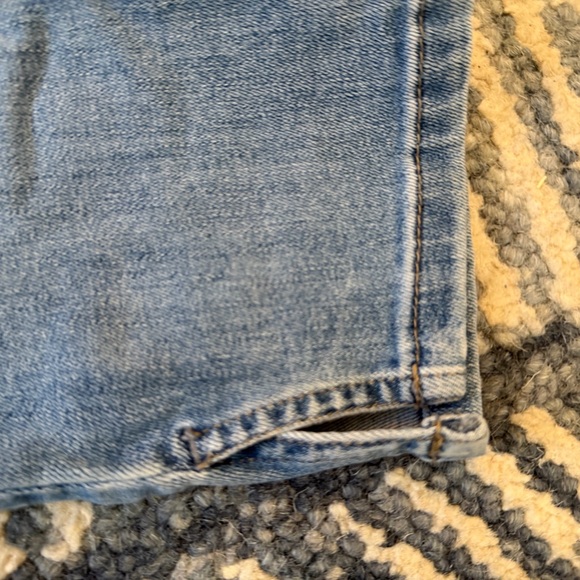 NYDJ AMI Skinny ankle size 10 P LiftXTuck Technology Light Distressed Wash Jean￼ - Picture 5 of 10